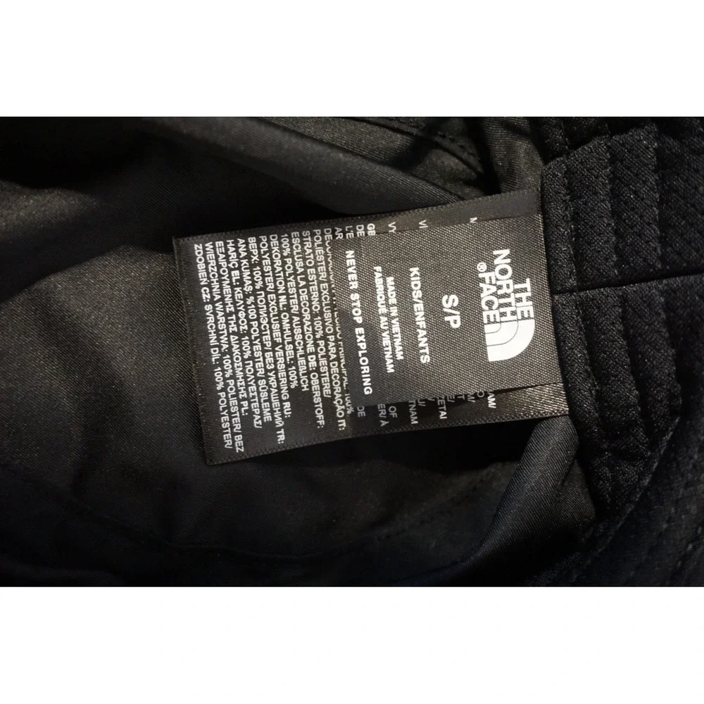 The North Face Kid's Black Bucket Hat NWT Size Medium UPF 40+